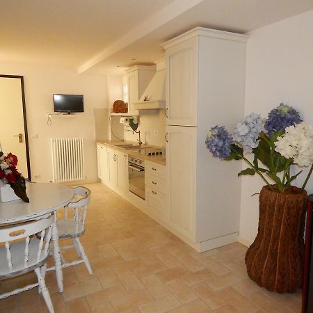 Ferienwohnung S84 - Sirolo, Deliziosa Taverna Bilocale Exterior foto